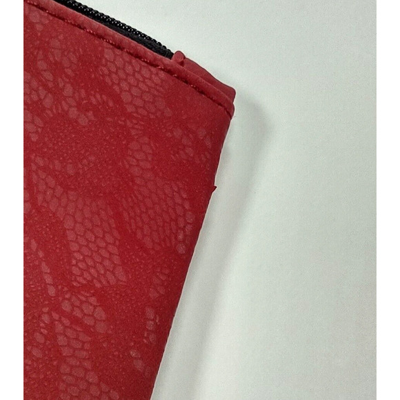 IPSY October 2017 Glam Bag Travel Sized Red With Bat Zipper (Bag Only) - Picture 3 of 4